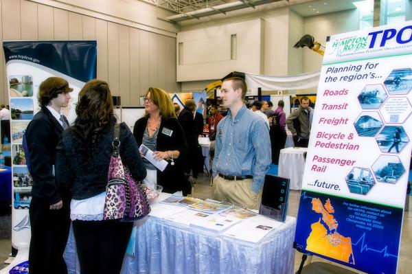 2013 Youth Career Expo 03